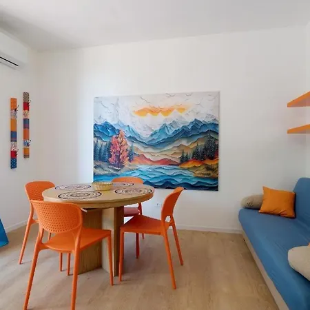 Elementi Acqua Nyaraló *